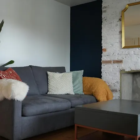 Ferienwohnung Stylish-Brockley-Entire Place
